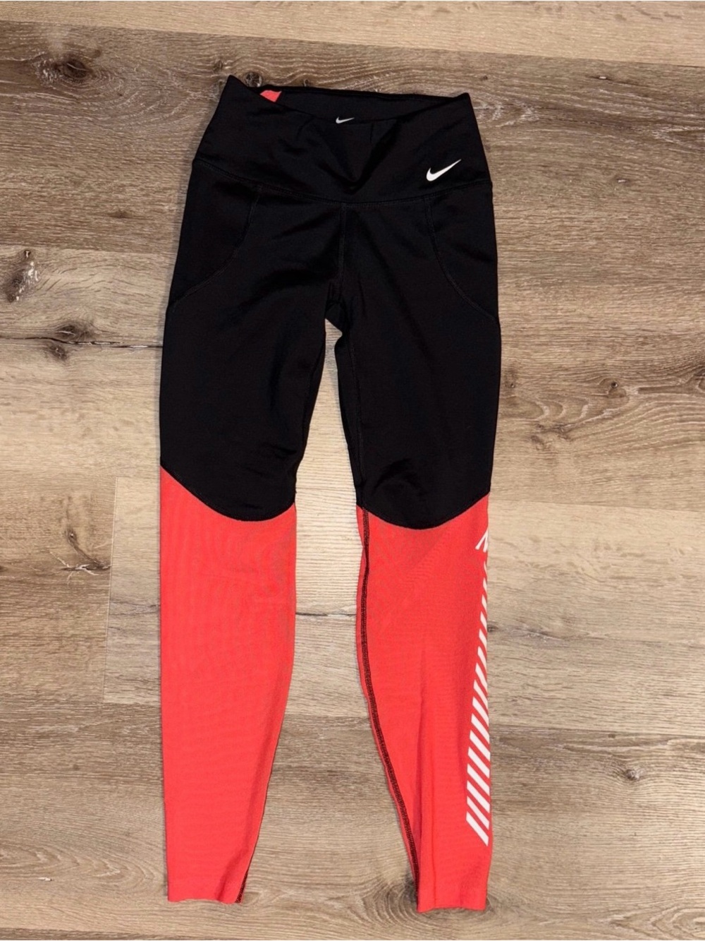 Nike dri-fit coral mesh color block leggings